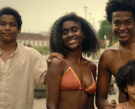 Netflix divulga trailer da minissérie Os Quatro da Candelária