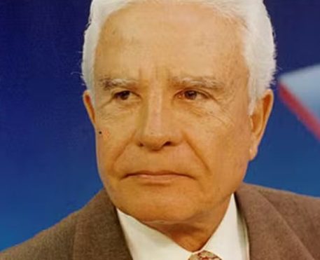 Cid Moreira, ícone do jornalismo e TV brasileira, morre aos 97 anos