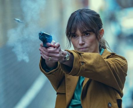 Netflix anuncia Black Doves, série de espionagem com Keira Knightley