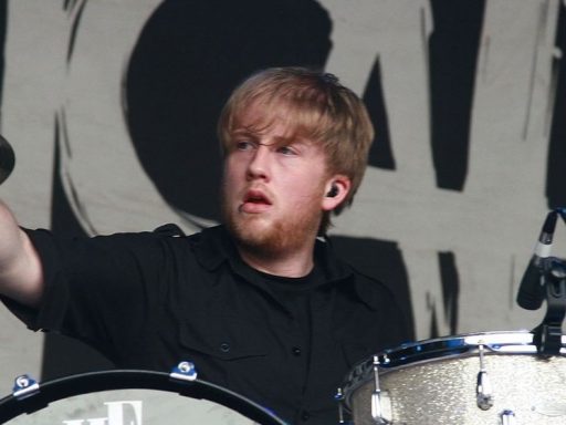 Bob Bryar, ex-baterista do My Chemical Romance, morre aos 44 anos