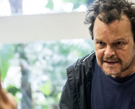 Matheus Nachtergaele irá reprisar papel de Cenoura na 2ª temporada de Cidade de Deus: A Luta não Para