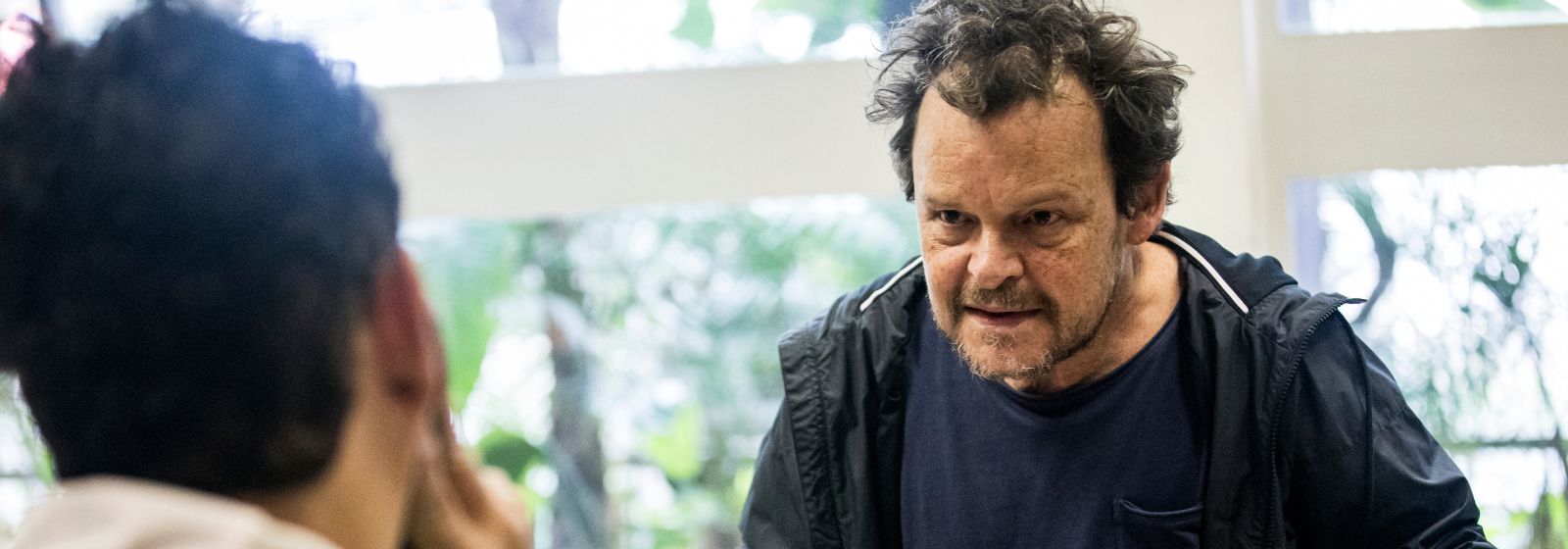 Matheus Nachtergaele irá reprisar papel de Cenoura na 2ª temporada de Cidade de Deus: A Luta não Para