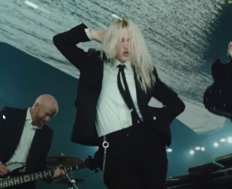 Linkin Park lança clipe da música "Two Faced"