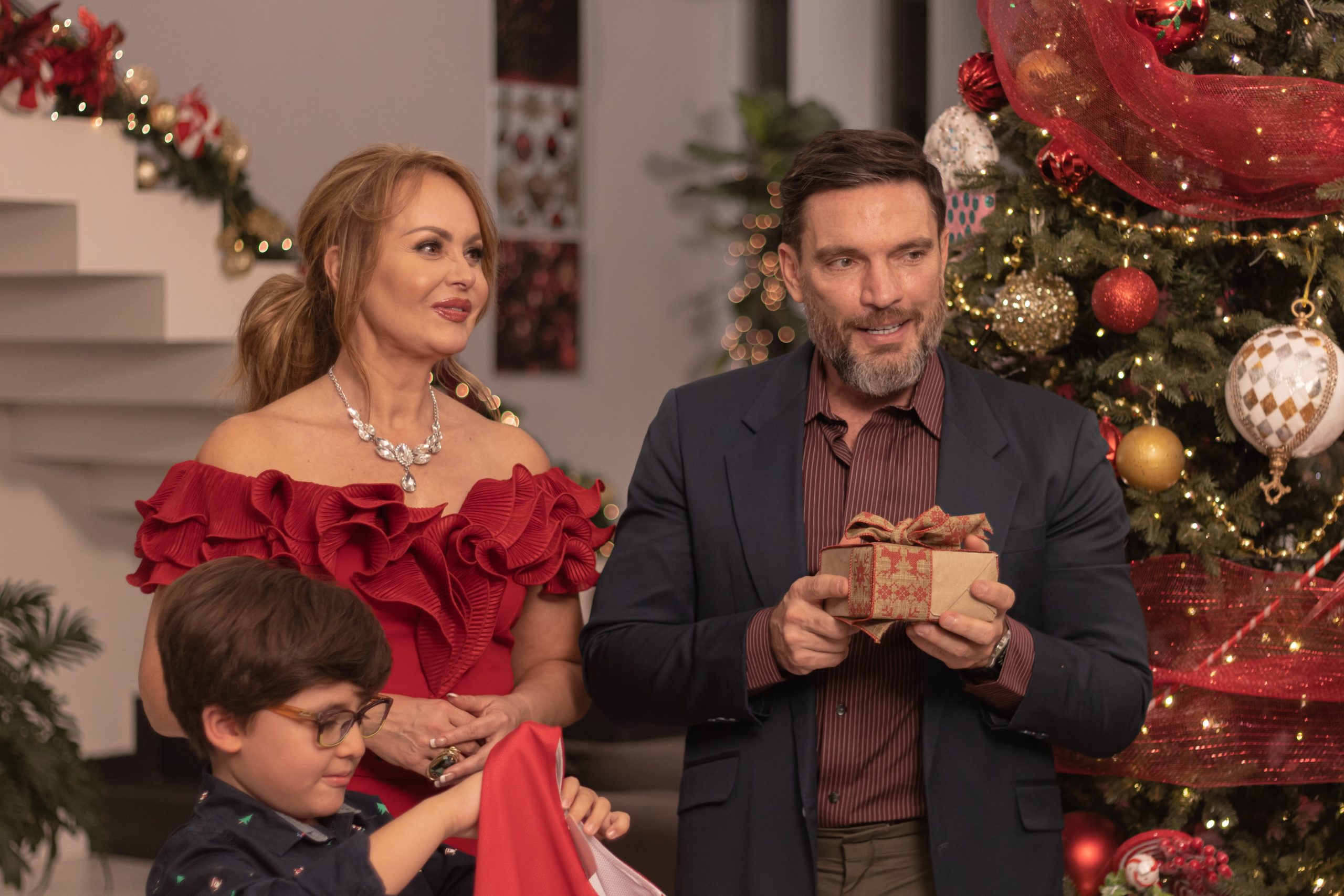 Gaby Spanic é a estrela das novas produções Amor no Natal