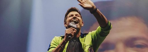 Misha Collins, Matt Smith, Vicent Martella agitam a CCXP24