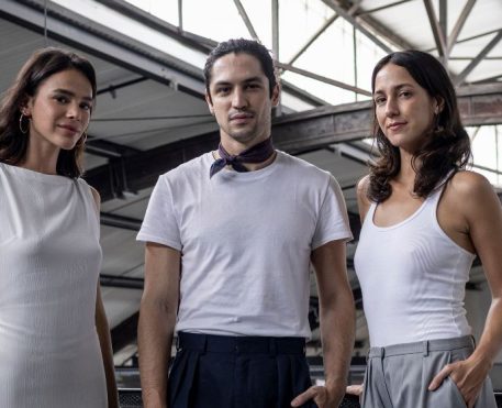 Véspera | Max divulga primeira imagem dos protagonistas da série