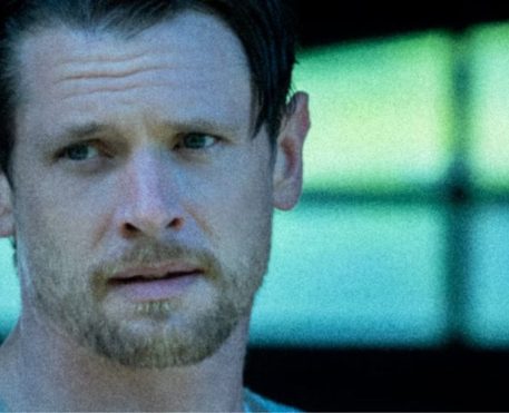 Jack O’Connell estará na sequência de Godzilla vs. Kong