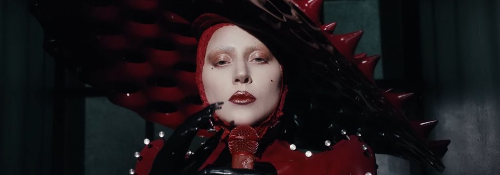 Lady Gaga anuncia oficialmente show na Praia de Copacabana