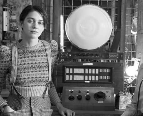 Máquina do Tempo | Sci-fi com estética found-footage ganha trailer