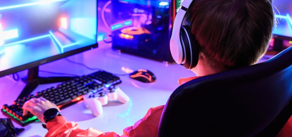 Dicas para economizar em presentes para gamers com cupons de desconto
