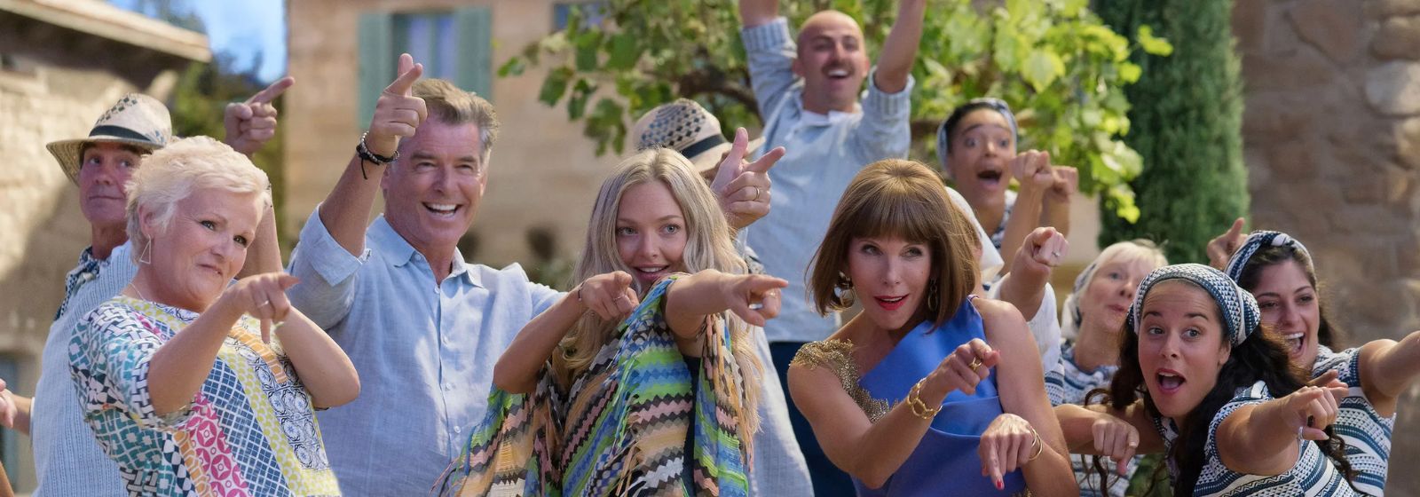 Amanda Seyfried confirma que Mamma Mia! 3 está em desenvolvimento