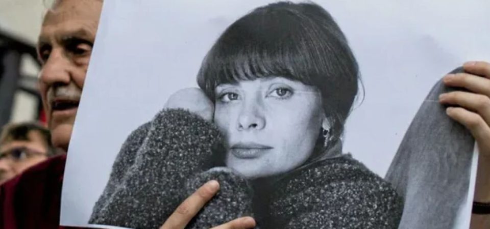 De Rock Star a Assassino: O Caso Cantat | Crítica