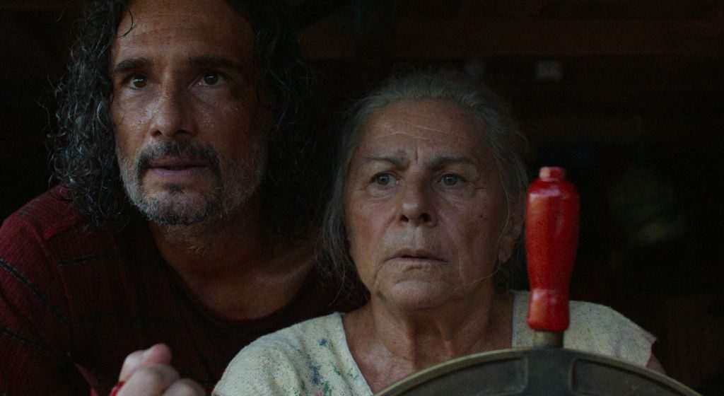 O Último Azul, premiado filme de Gabriel Mascaro, ganha trailer