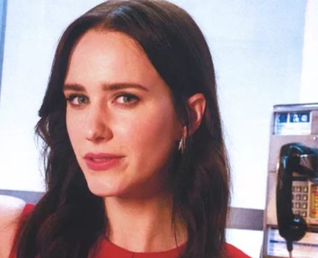 Rachel Brosnahan vai estrelar 2ª temporada de Acima de Qualquer Suspeita