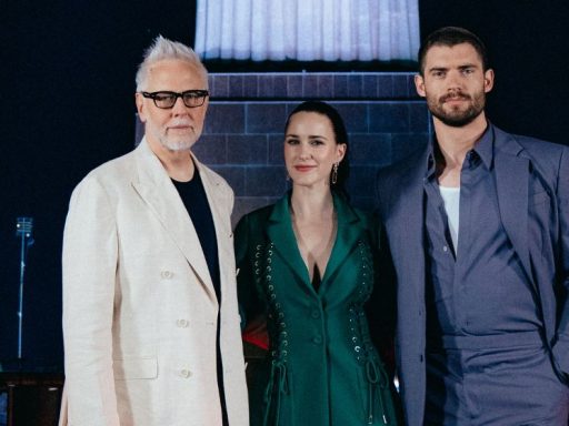 Elenco e diretor de Superman chegam ao Brasil para turnê de Superman