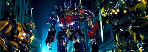 Michael Bay retorna à franquia Transformers em novo filme