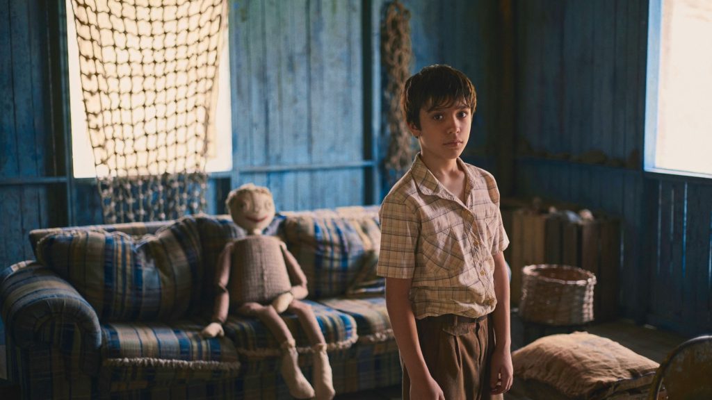 Netflix revela primeiras imagens de O Filho de Mil Homens