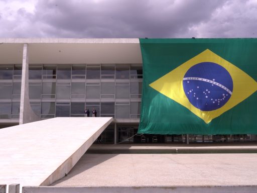 No Céu Da Pátria Nesse Instante