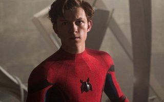 Homem-Aranha | Pôster inédito confirma novo traje de Peter Parker