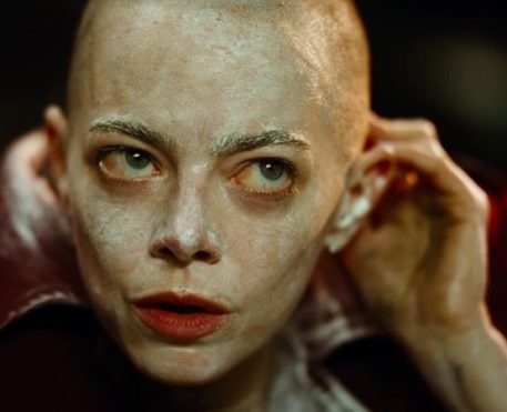 Bugonia | Veja o trailer do novo filme de Yorgos Lanthimos