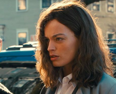 Imperfeitamente Perfeita | Comédia dramática com Emma Mackey ganha trailer