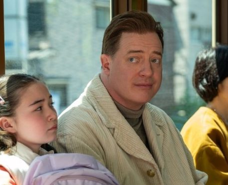 Família de Aluguel, filme com Brendan Fraser, ganha novo trailer