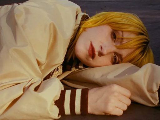 Hayley Williams lança clipe de “Ego Death At A Bachelorette Party”