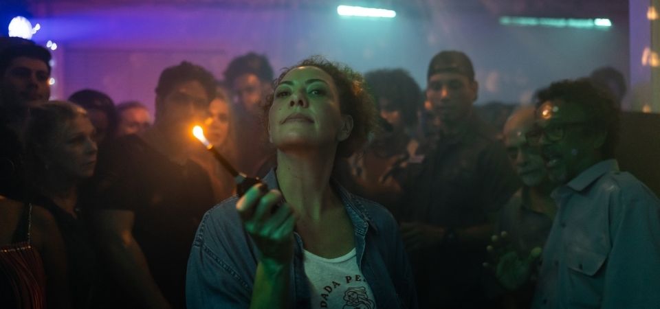 Uma Mulher Sem Filtro | Fabiula Nascimento salva com carisma uma comédia nacional sem fôlego