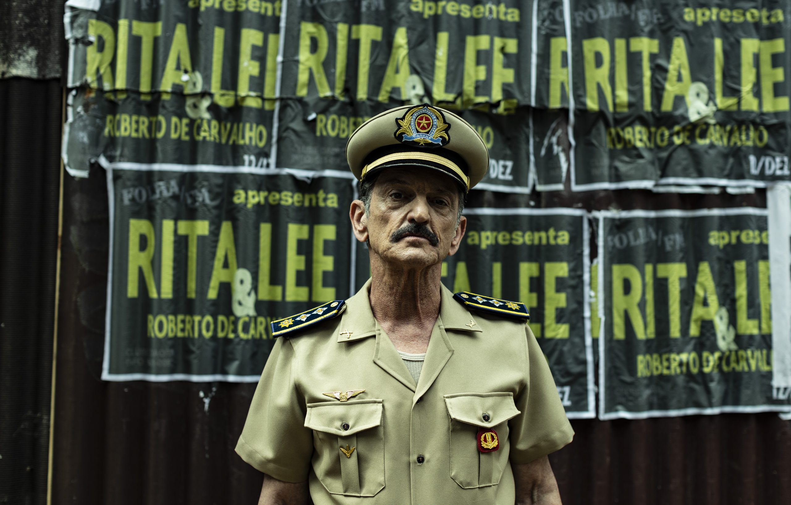 Assalto à Brasileira ganha trailer e cartaz