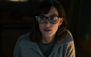 Apple TV+ adia estreia da série A Especialista