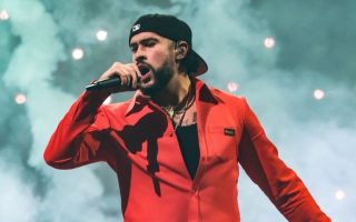 Bad Bunny será a grande atração do intervalo do Super Bowl 2026