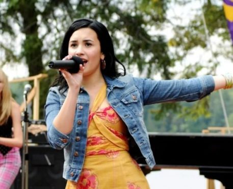 Demi Lovato será apenas produtora na sequência Camp Rock 3