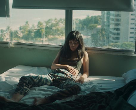 Dormir de Olhos Abertos | A poética do estrangeiro no Brasil