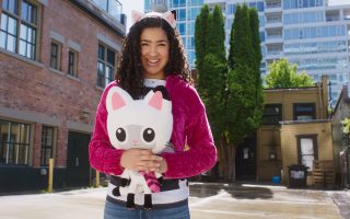 A Casa Mágica da Gabby ganha combo com brinquedo na Cinépolis