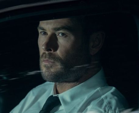 Com Chris Hemsworth, Caminhos do Crime ganha trailer