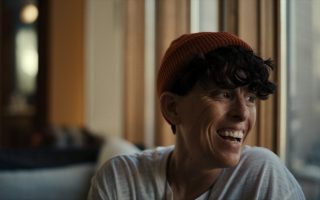 Embaixo da Luz de Neon estreia em novembro no AppleTV