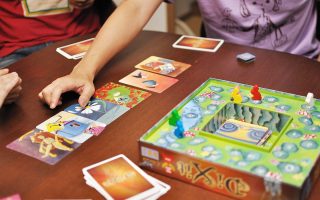 Dia das Crianças | Conheça diversão além das telas com jogos de tabuleiro