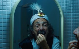 Dracula tem algumas boas ideias, mas é um teste de resistência assisti-lo