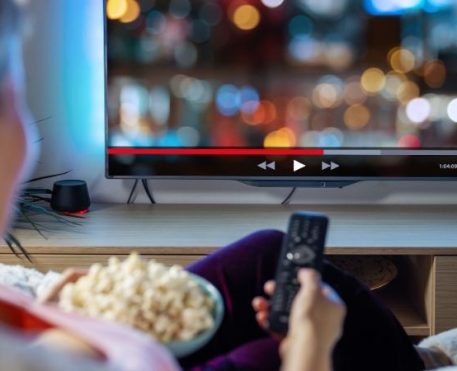 Guia 2025: Onde ver séries online gratuitas 100% legalmente?