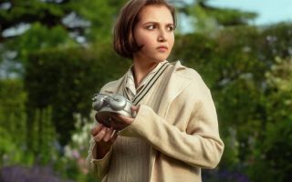 Os Sete Relógios, de Agatha Christie, ganha data de estreia e teaser na Netflix