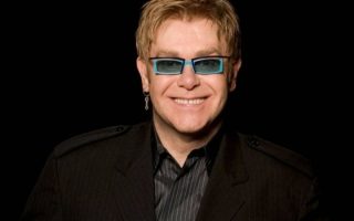 Sir Elton John é o primeiro confirmado no Rock in Rio 2026