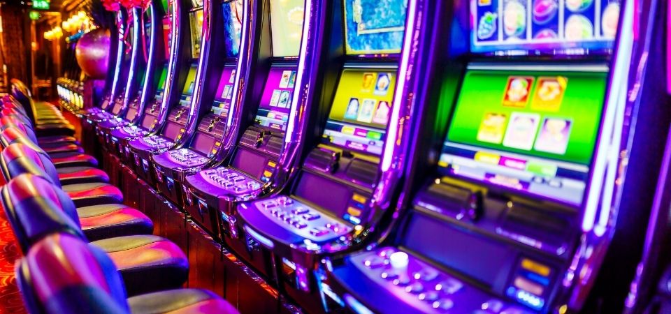 Os temas que moldam o jogo dos caça-níqueis latino-americanos