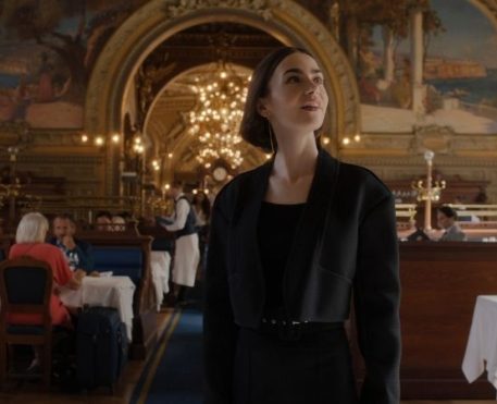 Netflix divulga trailer oficial da 5ª temporada de Emily em Paris