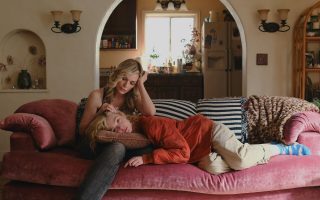 Margo e a Falta de Dinheiro ganha primeiras imagens