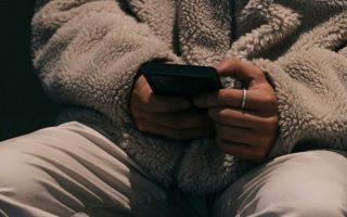 Do arcade ao mobile: a evolução dos jogos de “um botão”