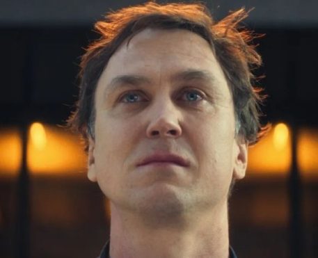 Lars Eidinger será o vilão Brainiac em Superman 2