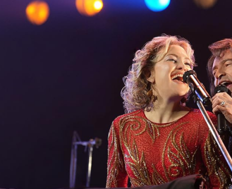 Song Sung Blue: Um Sonho a Dois