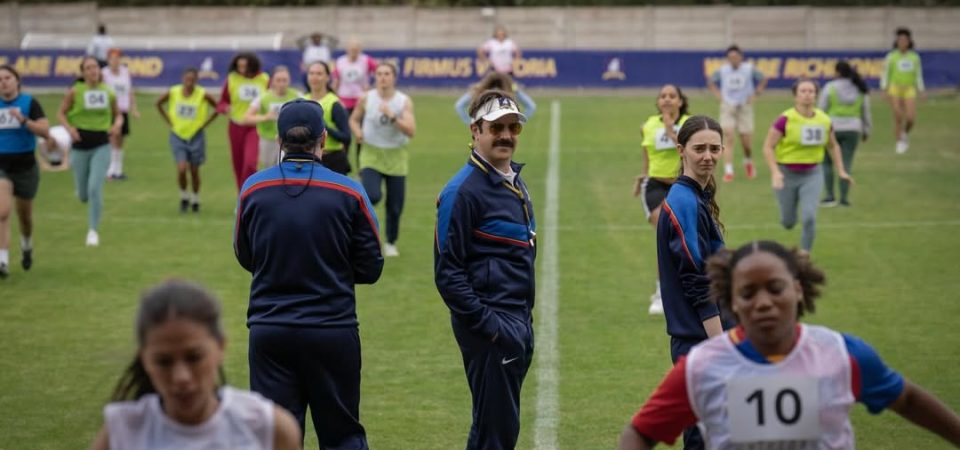4ª temporada de Ted Lasso ganha primeiras imagens