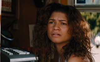 Rue questiona sua fé no trailer da 3ª temporada de Euphoria