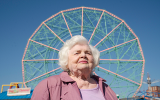 A Incrível Eleanor, com direção de Scarlett Johansson, estreia nesta quinta-feira